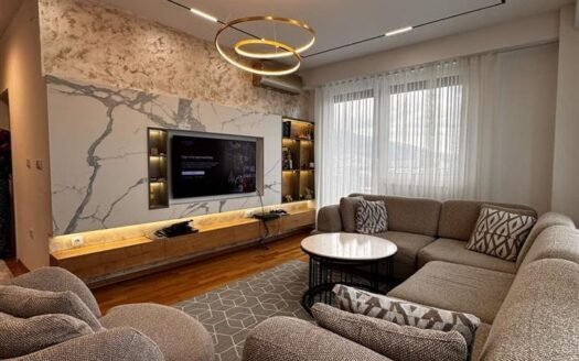 Се продава ексклузивен стан во East Gate Living