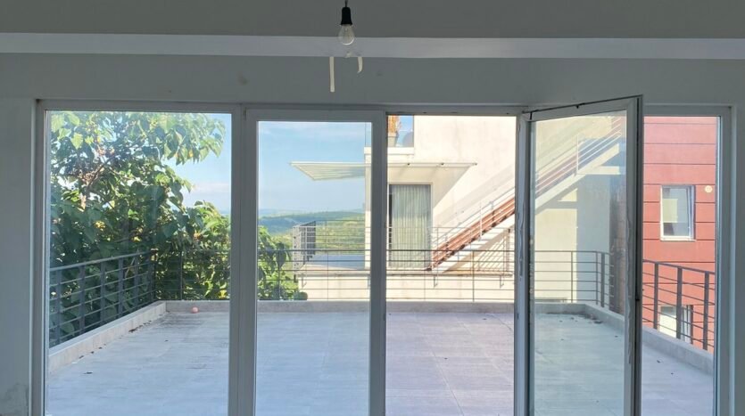 Се продава стан во Сопиште – 130 м²