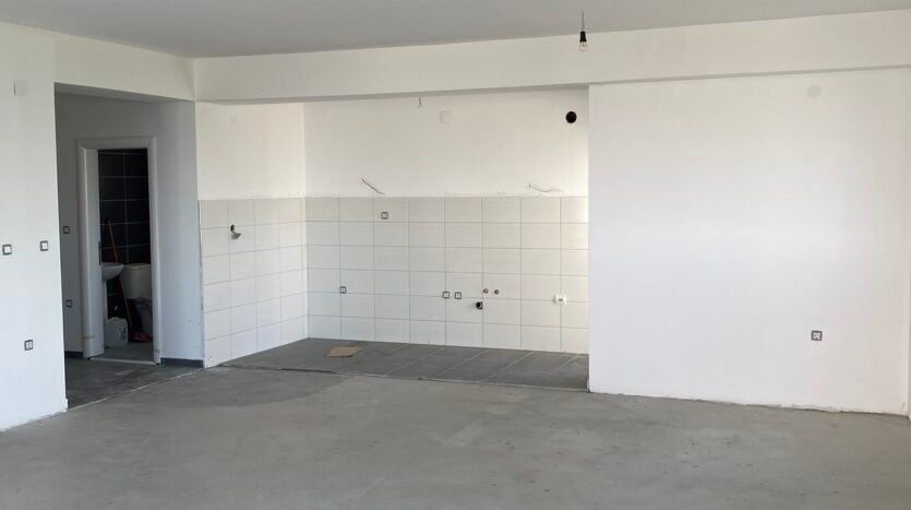 Се продава стан во Сопиште – 130 м²