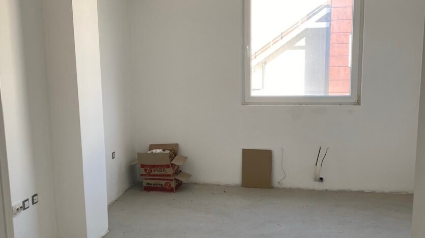 Се продава стан во Сопиште – 130 м²