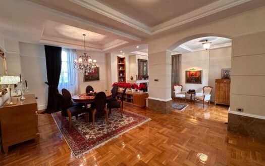 ЕКСКЛУЗИВНА КУЌА ЗА ПРОДАЖБА – ЗЛОКУЌАНИ