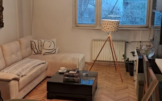 Стан за изнајмувanje во Аеродром