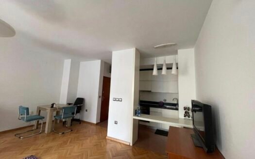 Се продава стан во Центар, Скопје